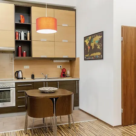 Cosy Nest Close To Blaha Sqr * Budapeşte